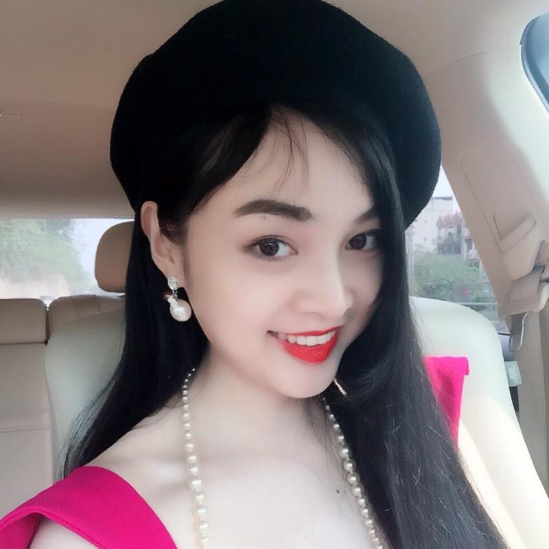 Nhan sac cua co gai xinh nhat dai ngan ha gay sot-Hinh-5